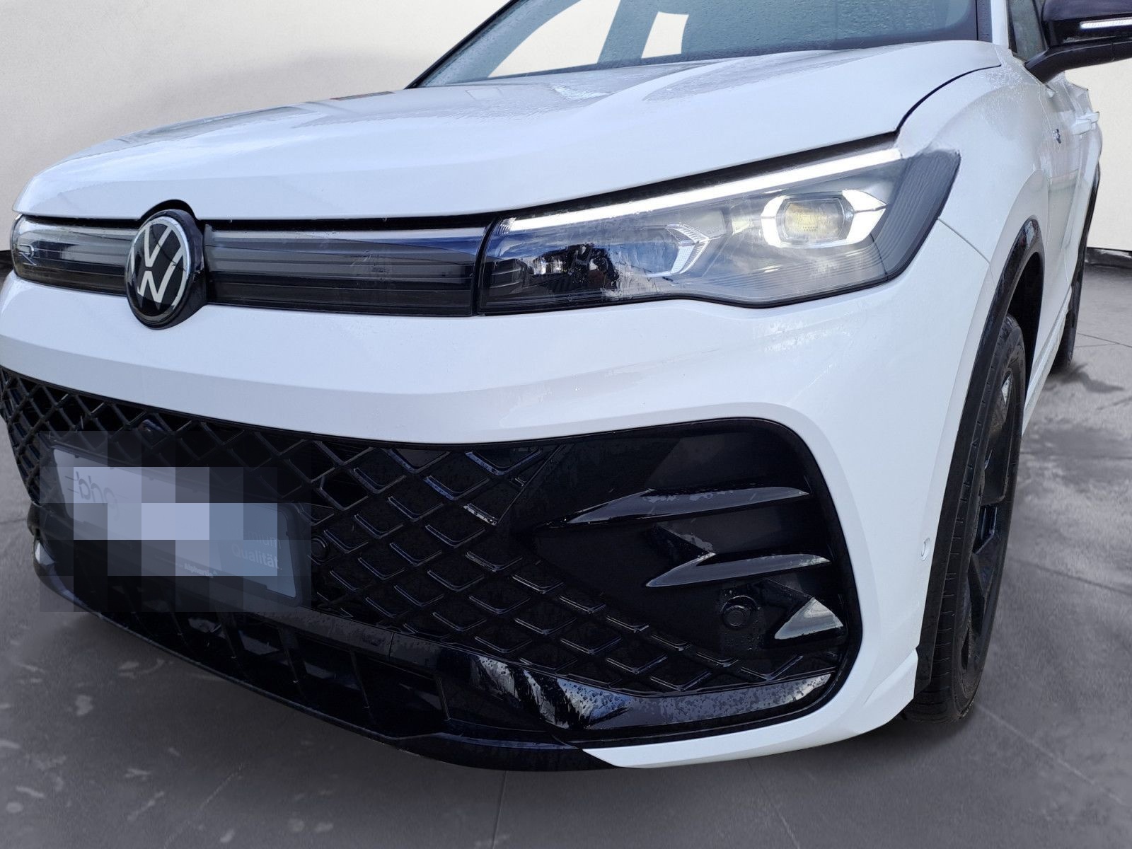 Volkswagen Tiguan 2.0 TDI 4MOTION DSG R-Line *KAMERA*AHK*NA foto 12