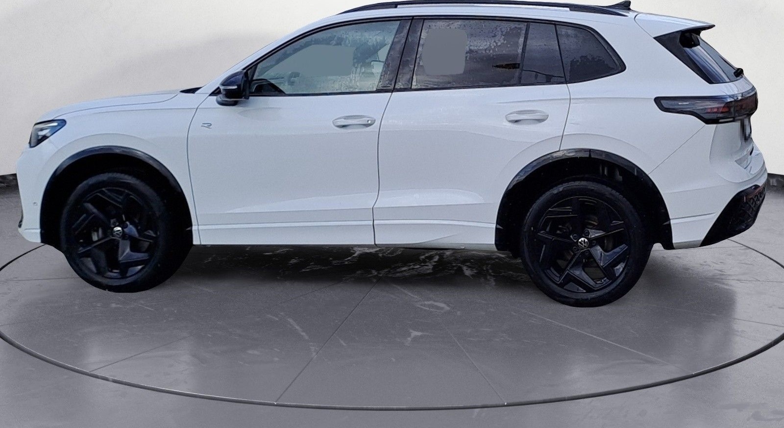 Volkswagen Tiguan 2.0 TDI 4MOTION DSG R-Line *KAMERA*AHK*NA foto 3