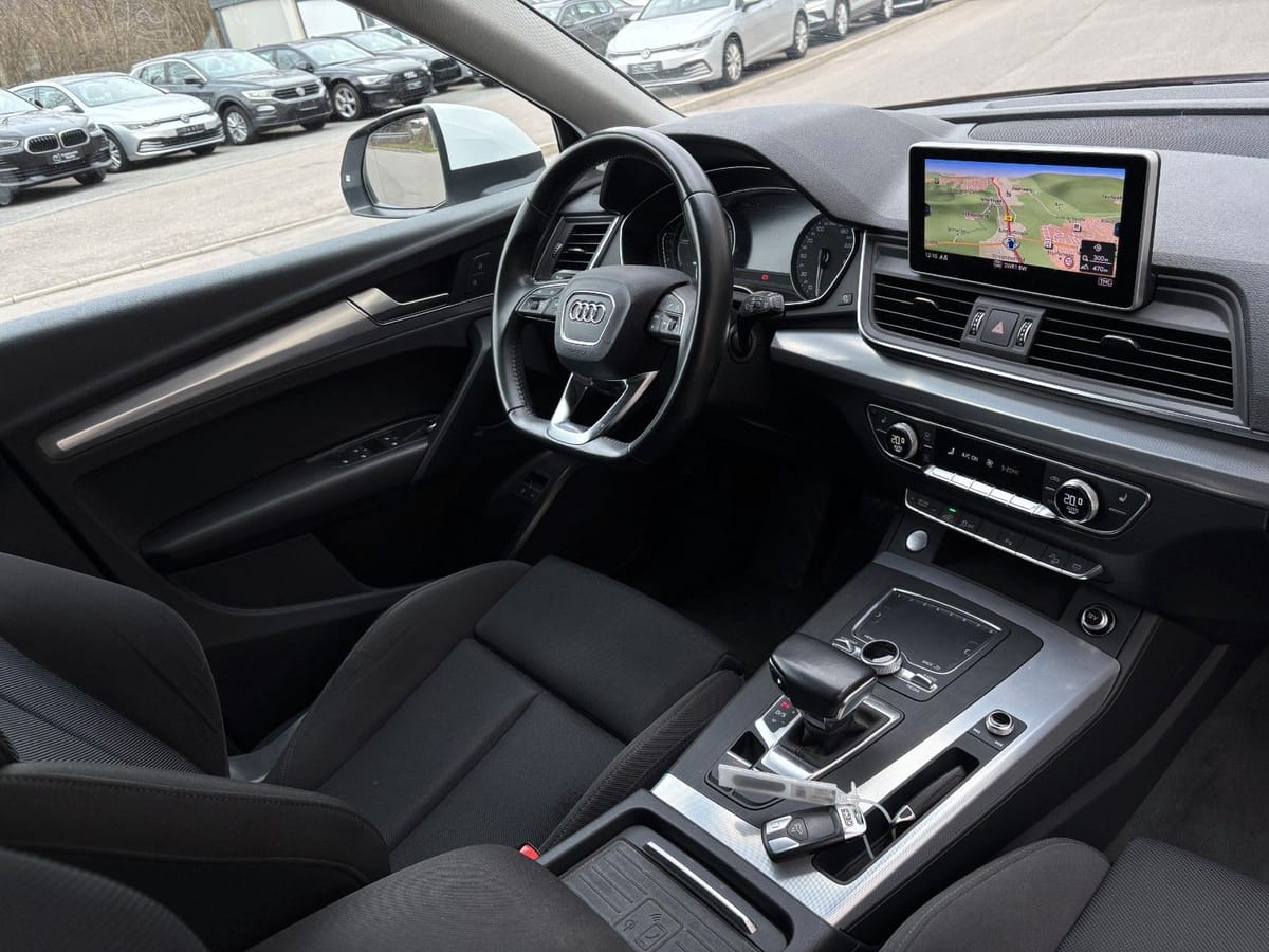Audi Q5 50 TFSI e quattro S line Extr. sport foto 4
