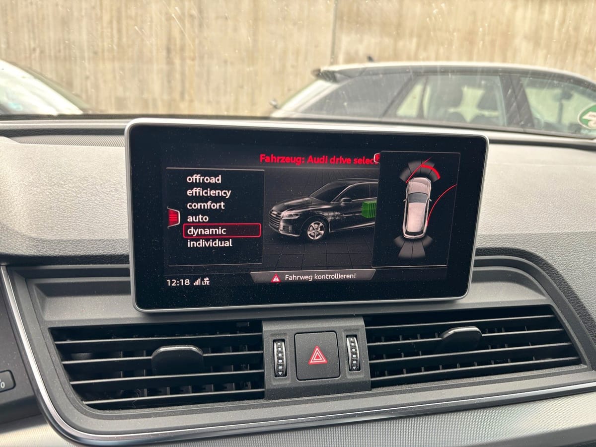 Audi Q5 50 TFSI e quattro S line Extr. sport foto 8