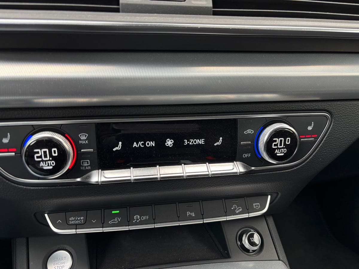 Audi Q5 50 TFSI e quattro S line Extr. sport foto 10