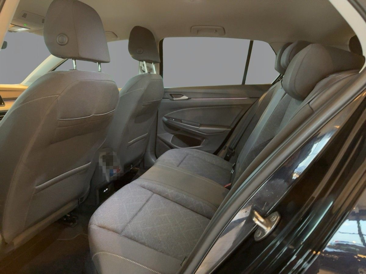Volkswagen Golf VIII 1.5 TSI Life Ganzjahresreifen Rückfahr foto 10
