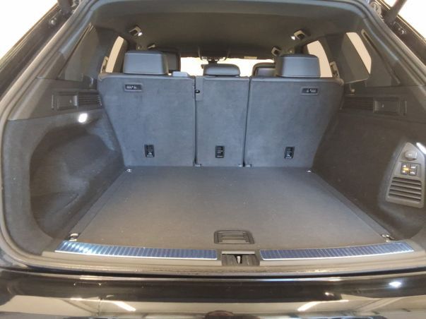 Volkswagen Touareg R-Line 3.0TDI +WANK+AHK+LUFT+MASSAGE+HUD foto 6