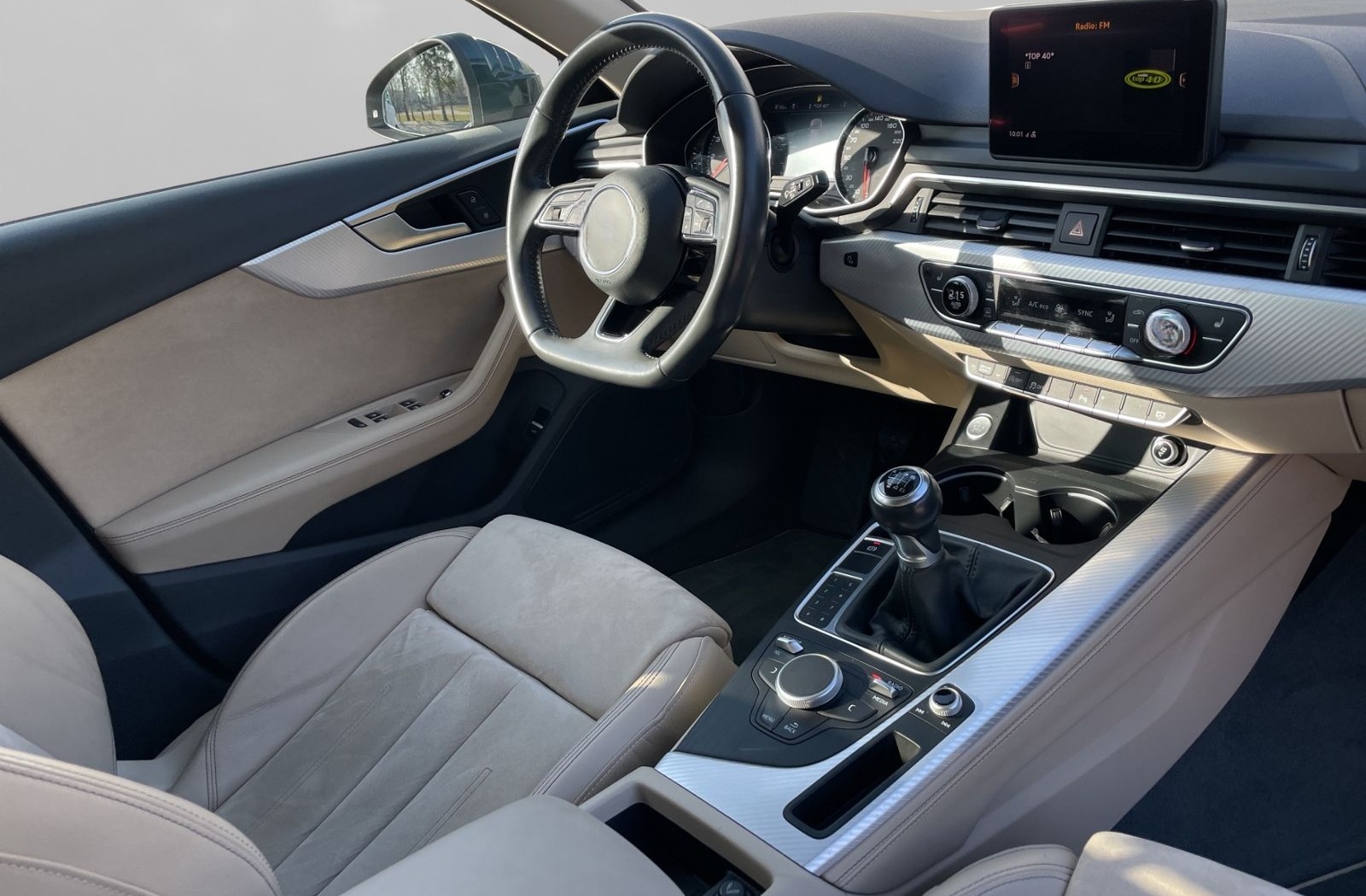 Audi A4 Avant 2.0 TFSI ultra design +S-LINE+MATRIX+ foto 13