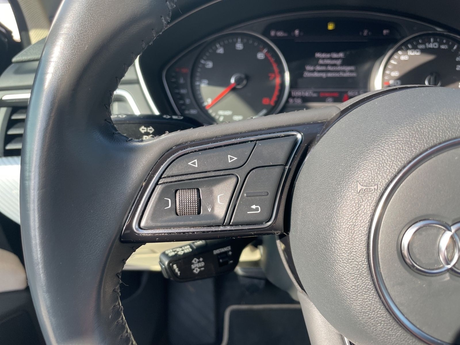 Audi A4 Avant 2.0 TFSI ultra design +S-LINE+MATRIX+ foto 19