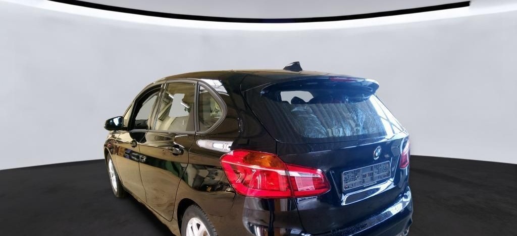 BMW 218 Active Tourer d Active Tourer AHK*Navi*SHZ*D foto 3