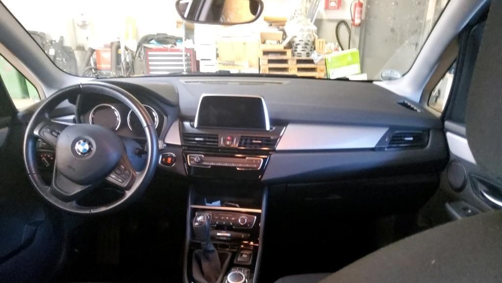 BMW 218 Active Tourer d Active Tourer AHK*Navi*SHZ*D foto 8