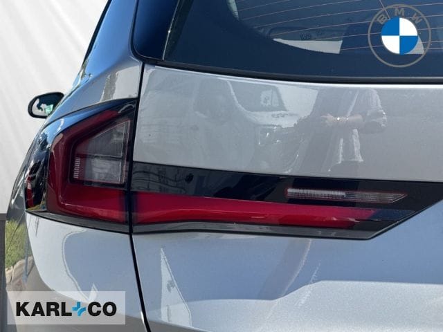 BMW iX1 20 eDrive LenkradHZG Ad.LED SHZ Aktivsitz foto 12