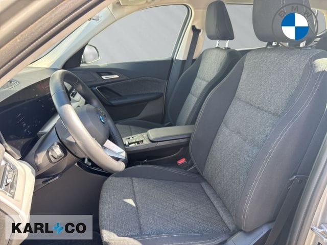 BMW iX1 20 eDrive LenkradHZG Ad.LED SHZ Aktivsitz foto 23