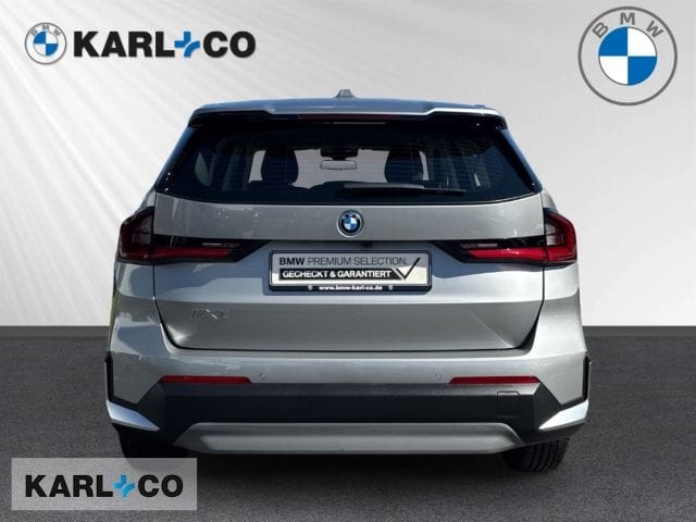 BMW iX1 20 eDrive LenkradHZG Ad.LED SHZ Aktivsitz foto 4