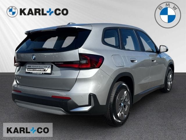 BMW iX1 20 eDrive LenkradHZG Ad.LED SHZ Aktivsitz foto 6