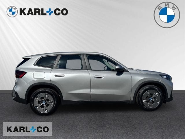 BMW iX1 20 eDrive LenkradHZG Ad.LED SHZ Aktivsitz foto 7
