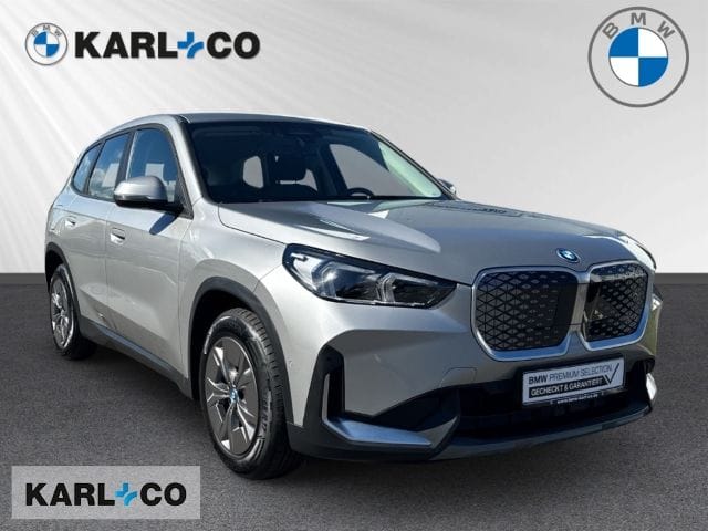 BMW iX1 20 eDrive LenkradHZG Ad.LED SHZ Aktivsitz foto 8