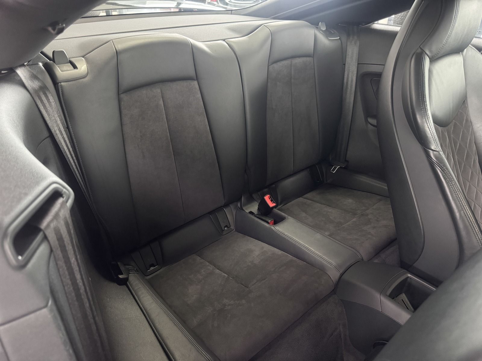 Audi TT Coupe 2.0 TFSI Coupe S-Tronic foto 14