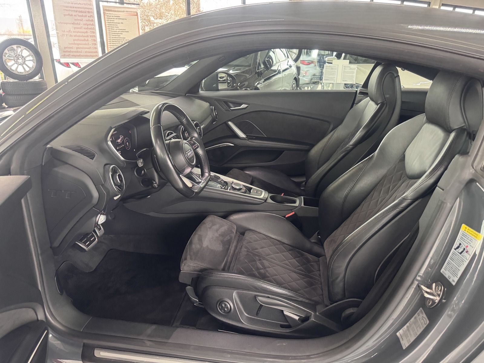 Audi TT Coupe 2.0 TFSI Coupe S-Tronic foto 9