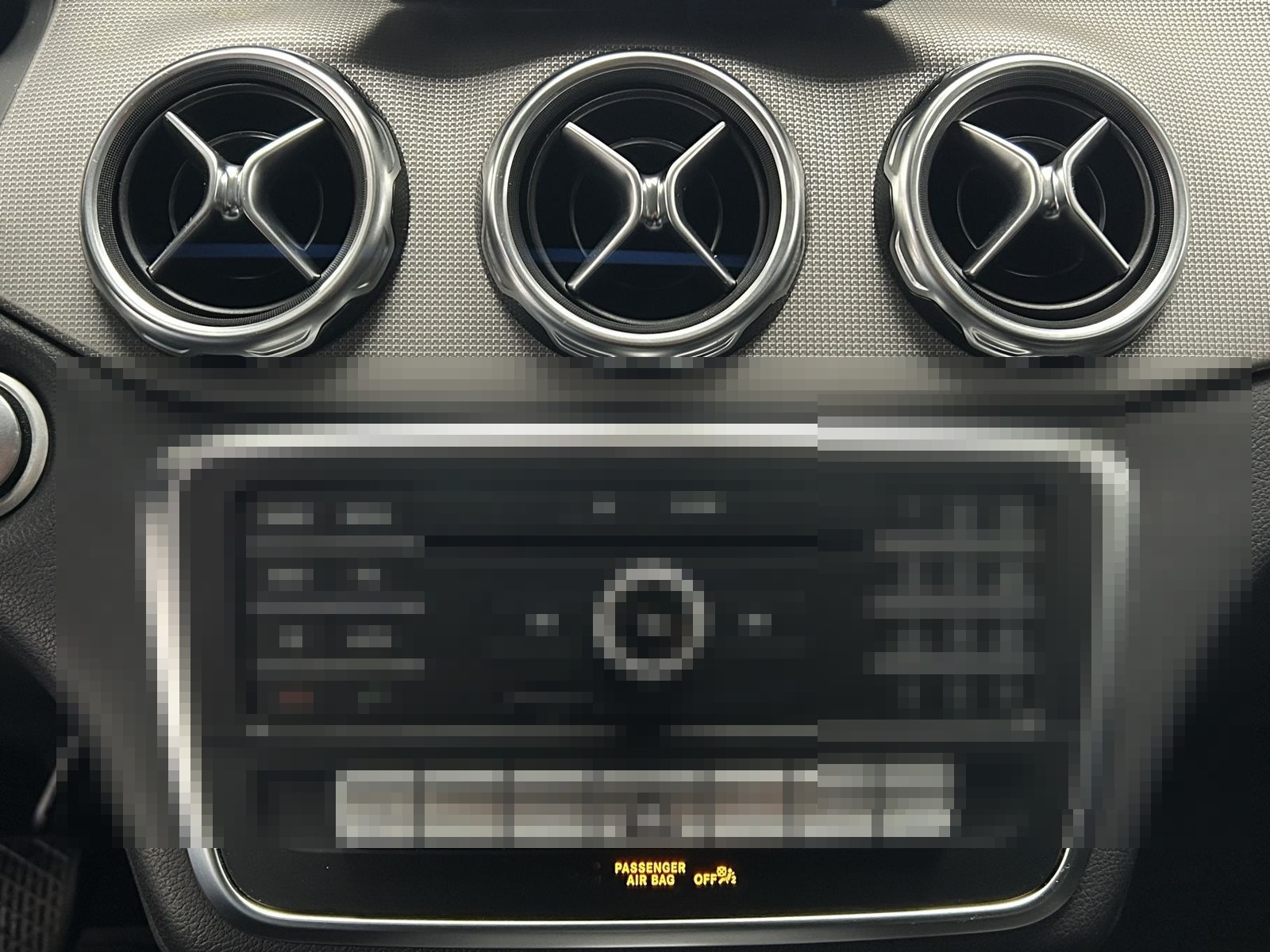 Mercedes-Benz GLA 200 CDI Urban Navi LED R.Cam Leder Memory  foto 13