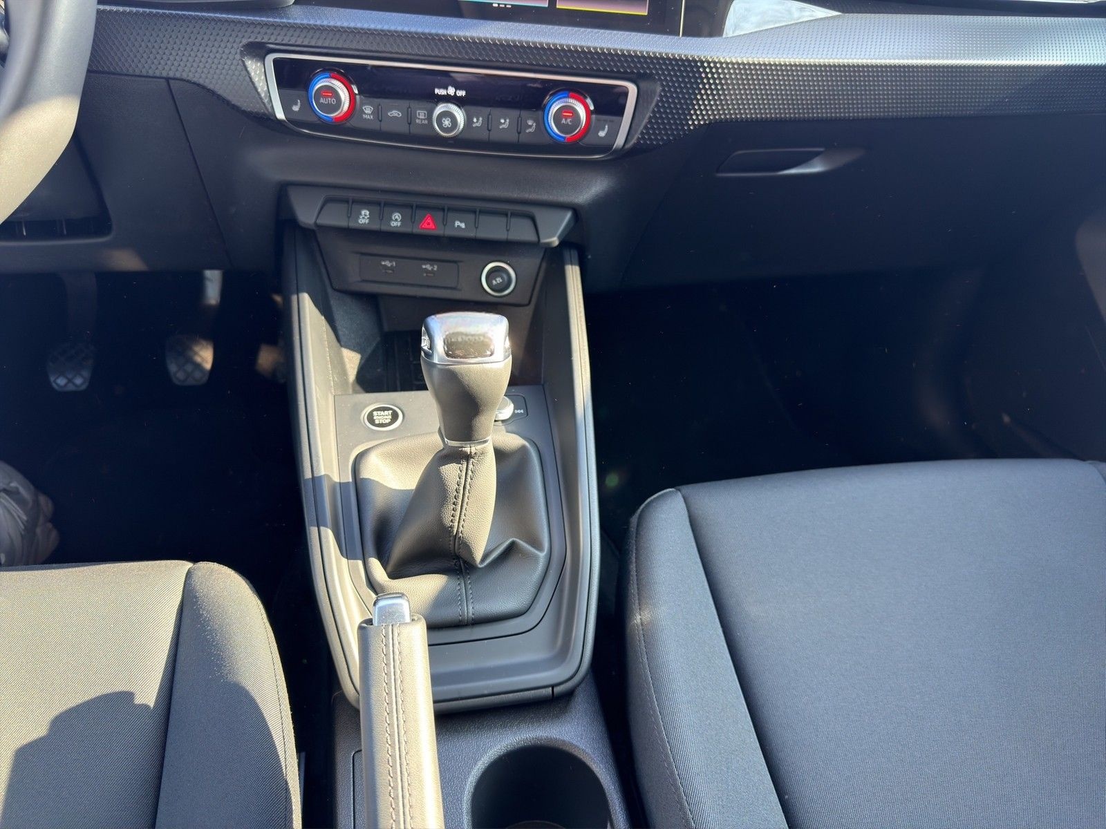 Audi A1 Sportback 30 TFSI advanced Carplay RFK SHZ foto 15