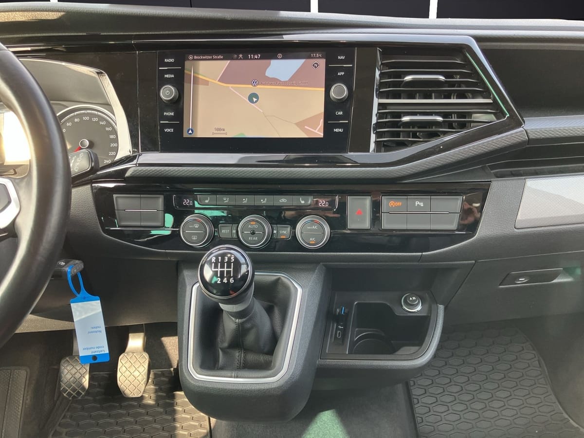 Volkswagen T6 Multivan T6.1 TDI Gen Six LED ACC AHK SH PDC foto 14