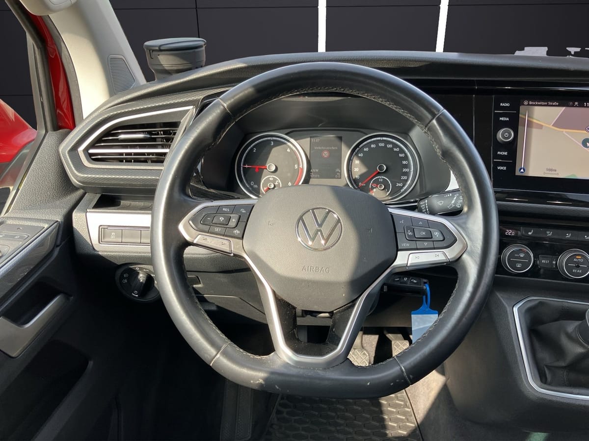 Volkswagen T6 Multivan T6.1 TDI Gen Six LED ACC AHK SH PDC foto 16