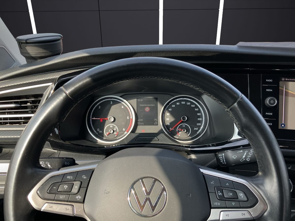 Volkswagen T6 Multivan T6.1 TDI Gen Six LED ACC AHK SH PDC foto 17