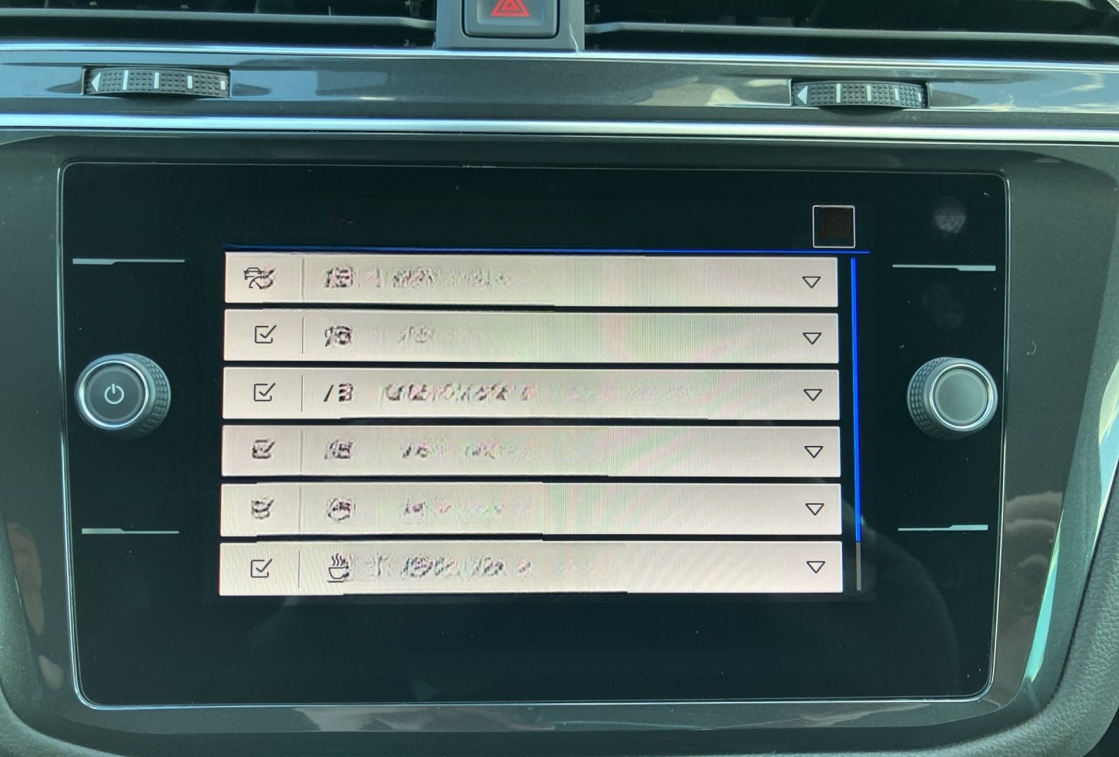 Volkswagen Tiguan Urban Sport TDI DSG LED ACC AHK SH Ambien foto 25