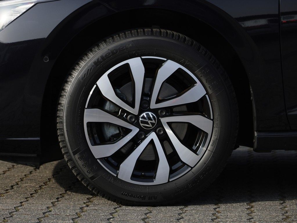 Volkswagen Golf VIII Lim. Active foto 5