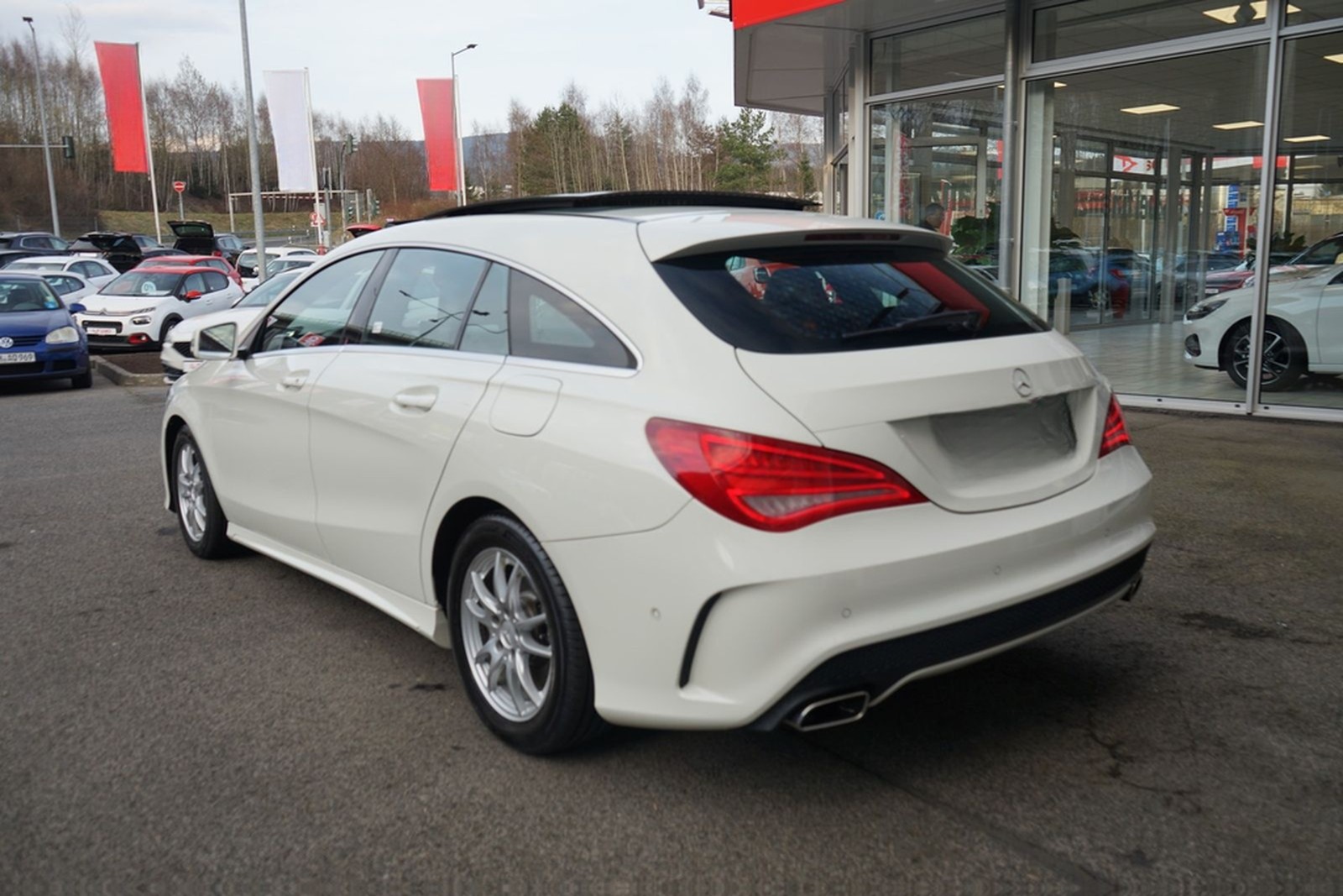 Mercedes-Benz CLA 200 AMG Line Bi-Xenon Panorama Navi Klima foto 6
