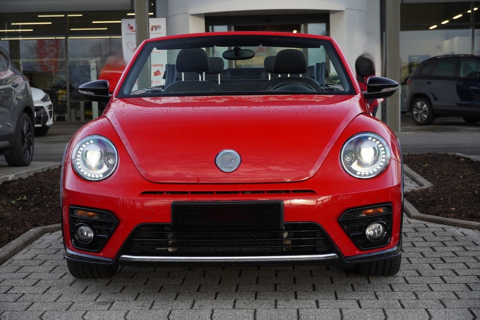 Volkswagen Beetle Cabriolet 2.0 R-Line Klimaaut. LED PDC foto 4