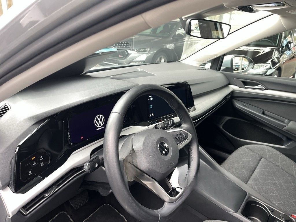 Volkswagen Golf Variant 1.0 eTSI DSG Life Navi LED ACC foto 14
