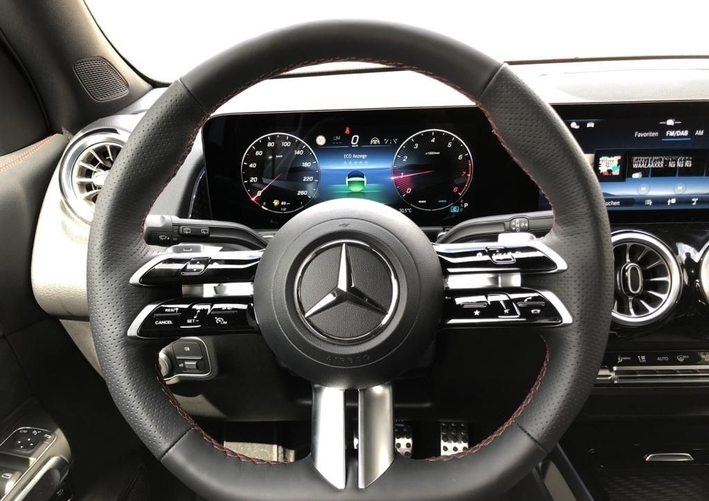 Mercedes-Benz GLB 200 AMG+MBUX+MBeam+Night+Fahrassist+AHK+Pano foto 11