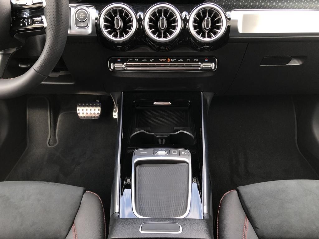 Mercedes-Benz GLB 200 AMG+MBUX+MBeam+Night+Fahrassist+AHK+Pano foto 15