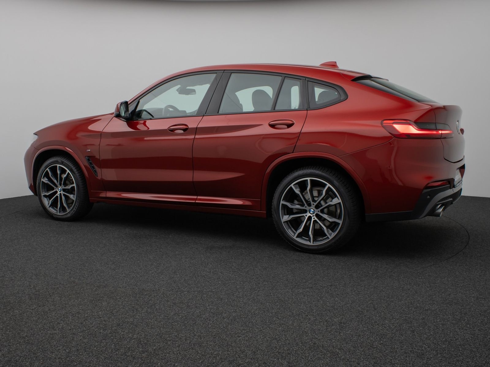BMW X4 xD20i MSport HUD DAB H/K Komfort Alarm 20Zoll foto 10