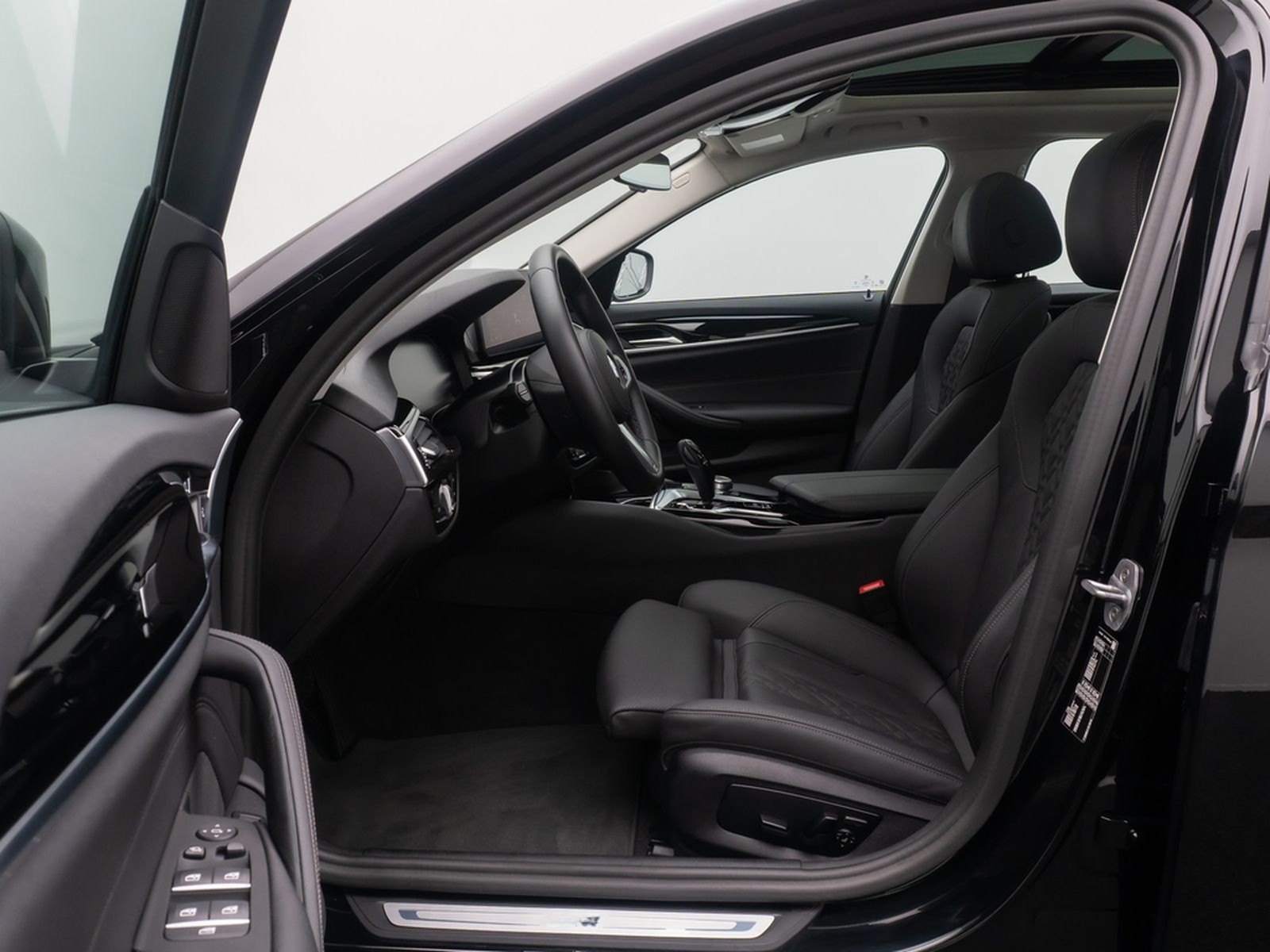BMW 530d Alarm 4xKlima DAB Kamera Panorama Sportsitz foto 20