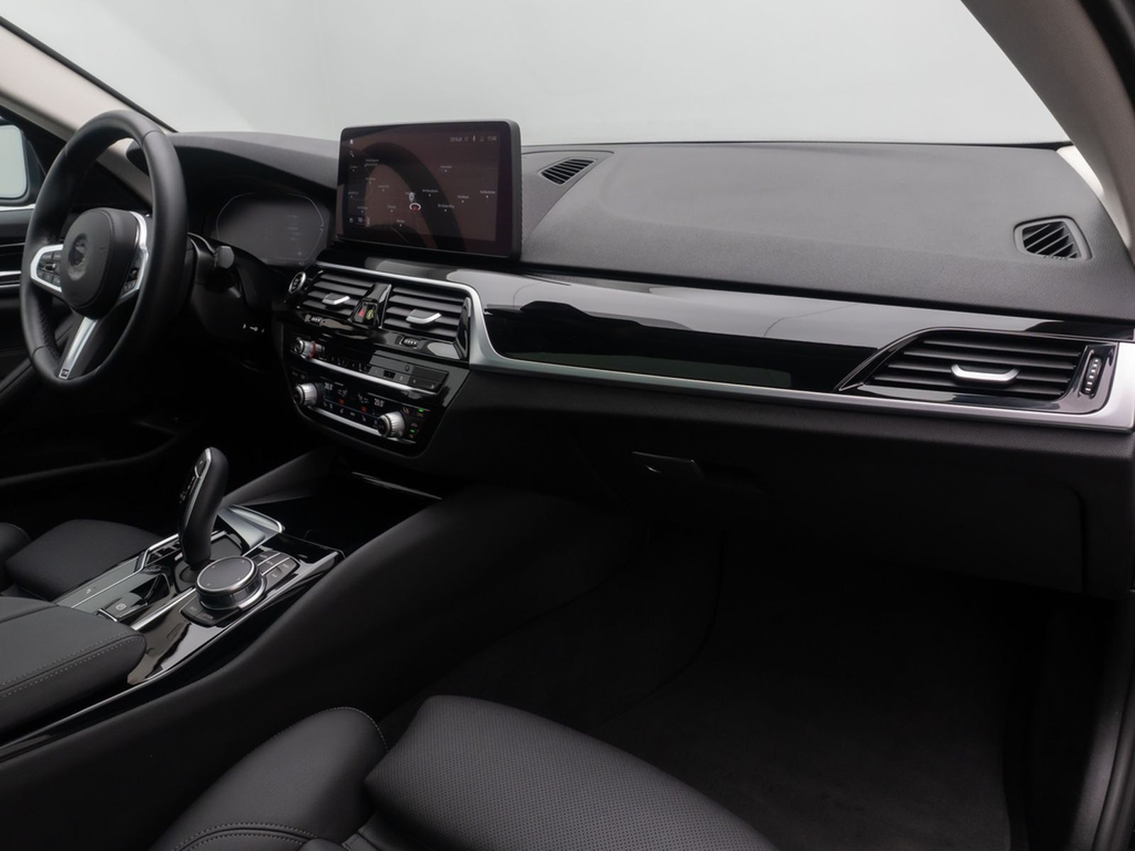 BMW 530d Alarm 4xKlima DAB Kamera Panorama Sportsitz foto 24