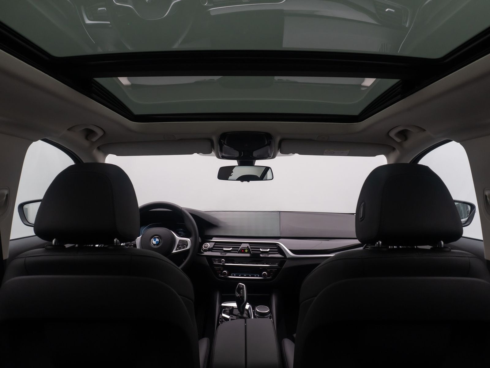 BMW 530d Alarm 4xKlima DAB Kamera Panorama Sportsitz foto 31