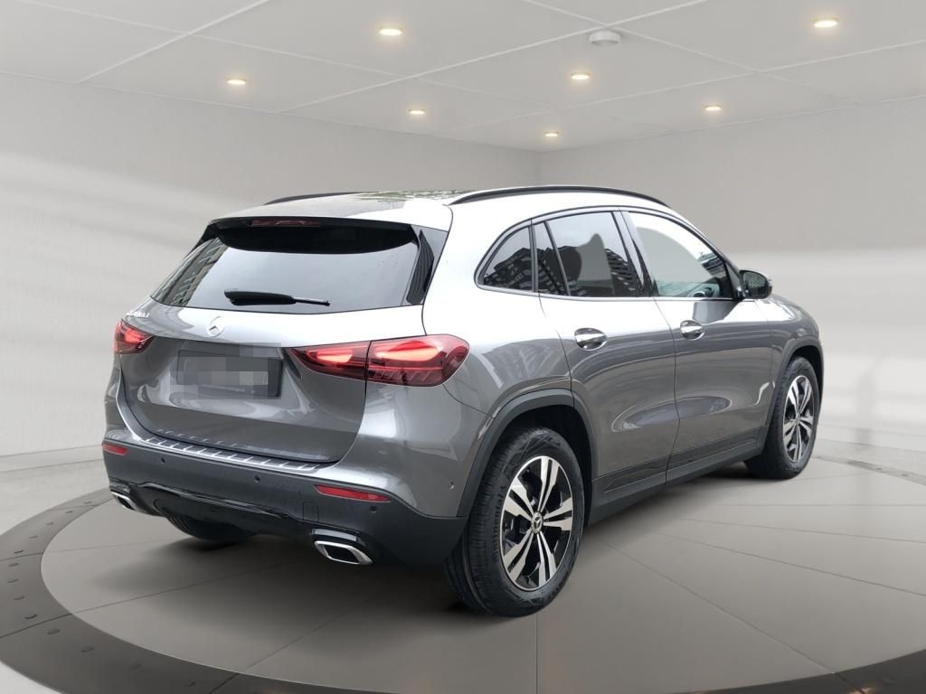 Mercedes-Benz GLA 180 MBUX+Progressive+MBeam+Night+AHK+Wide foto 3