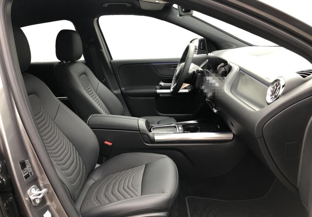 Mercedes-Benz GLA 180 MBUX+Progressive+MBeam+Night+AHK+Wide foto 4