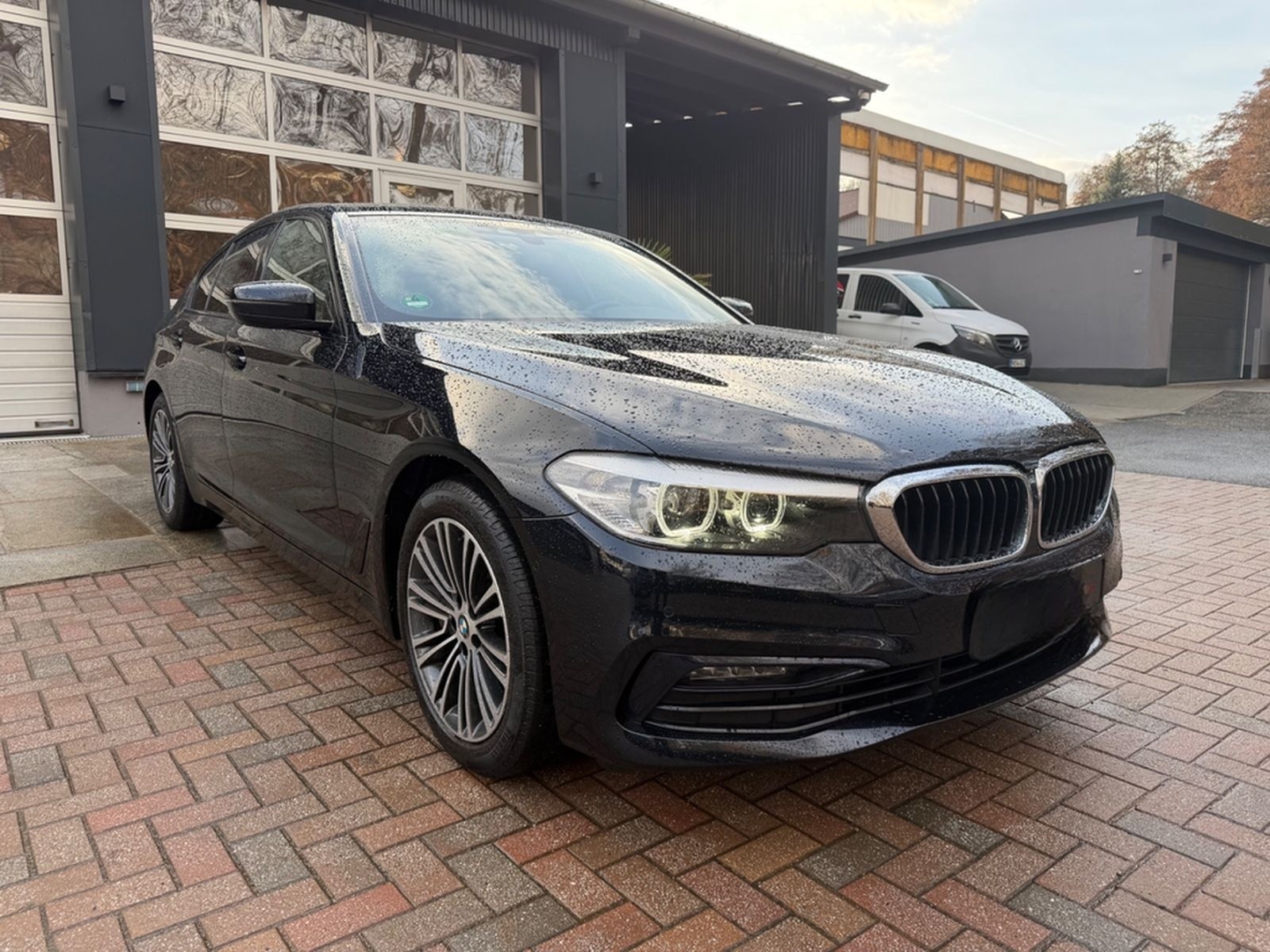 BMW 540 d xDrive Limousine Sport Line LED 8-Fach foto 3