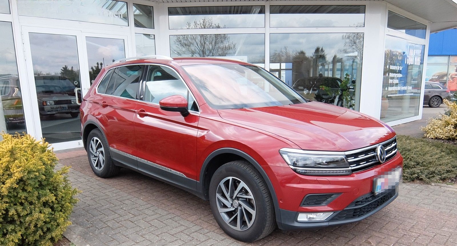 Volkswagen Tiguan 2.0 TSi "Sound" BMT 4Motion NAVI LED RFK foto 3