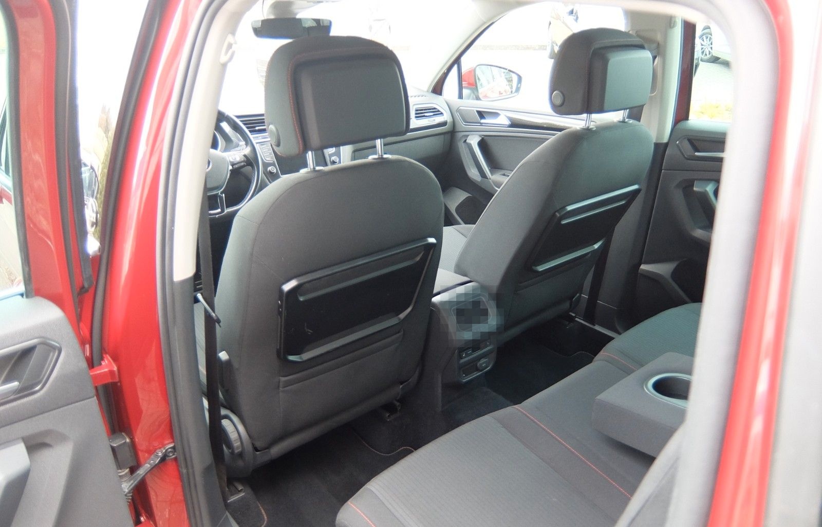 Volkswagen Tiguan 2.0 TSi "Sound" BMT 4Motion NAVI LED RFK foto 7