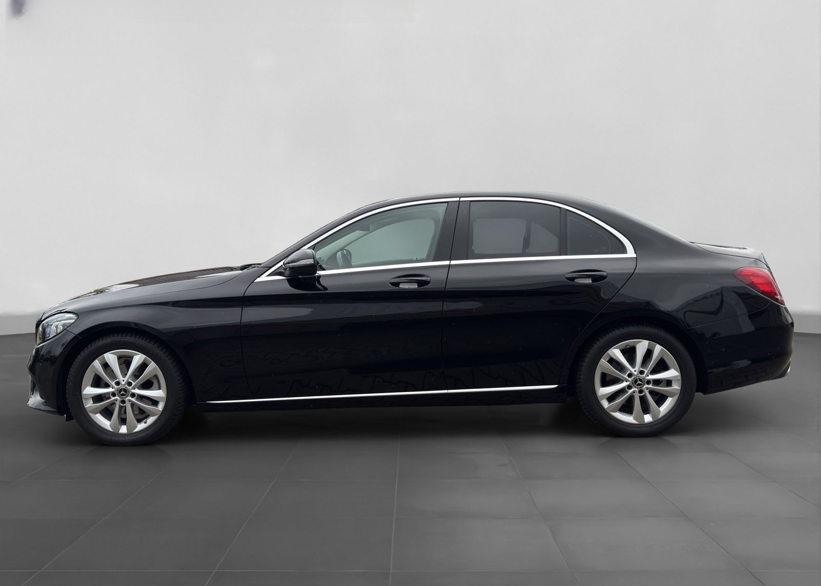 Mercedes-Benz C 180 Avantgarde+Multibeam+Kamera+Memory+CarPlay foto 2