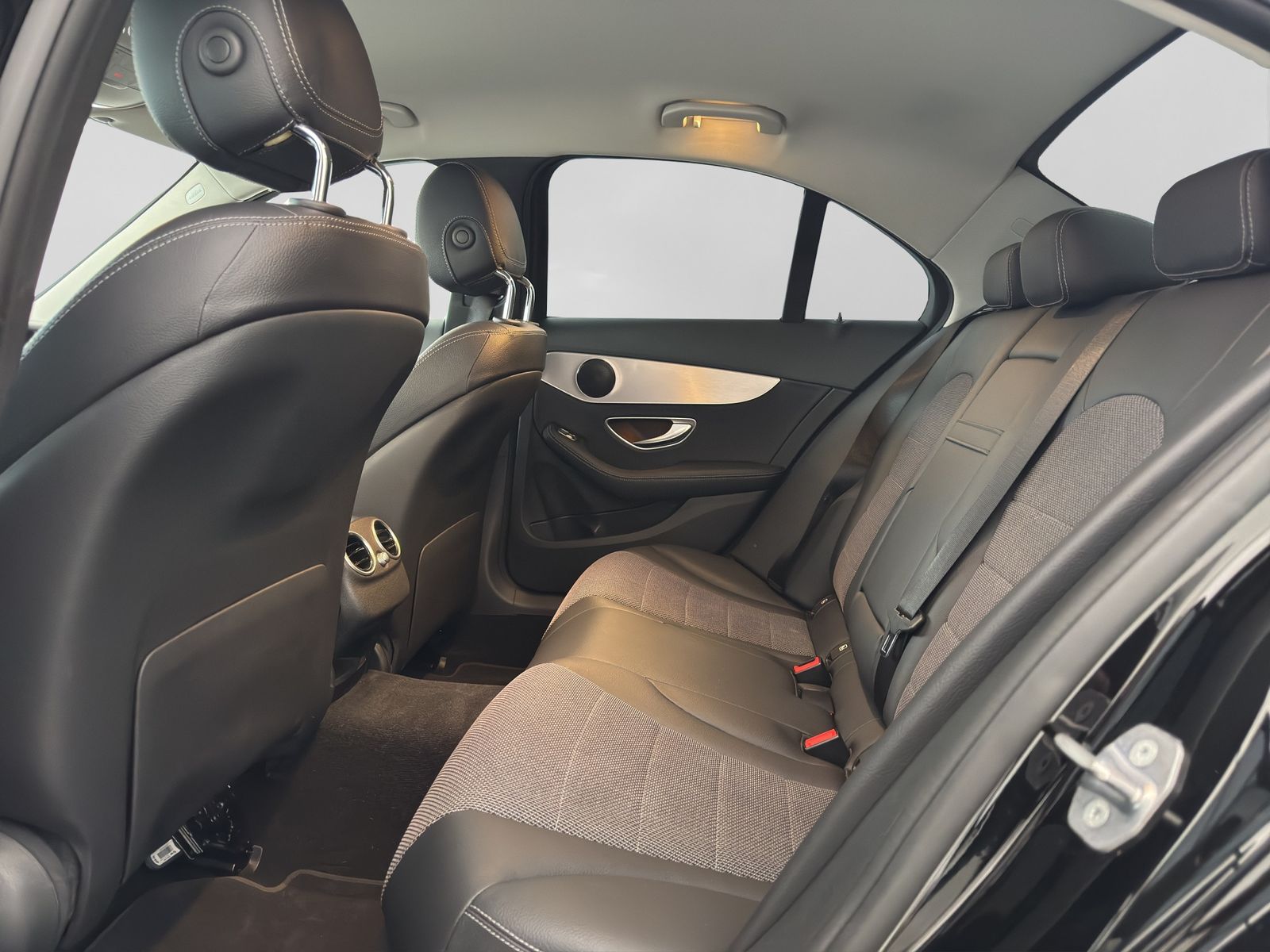 Mercedes-Benz C 180 Avantgarde+Multibeam+Kamera+Memory+CarPlay foto 14