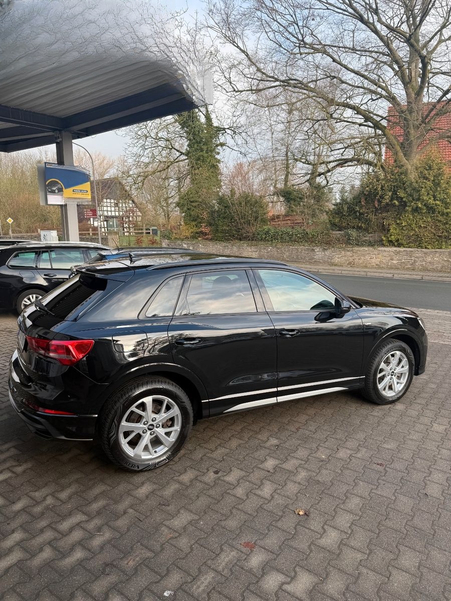 Audi Q3 45 TFSI e *S-LINE*CAM*LED*AHK*DIGITACHO* foto 6
