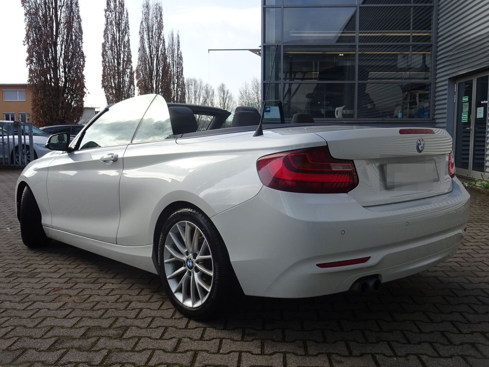 BMW 228i Cabrio Advantage Xenon Navi HiFi elSitze SH foto 4