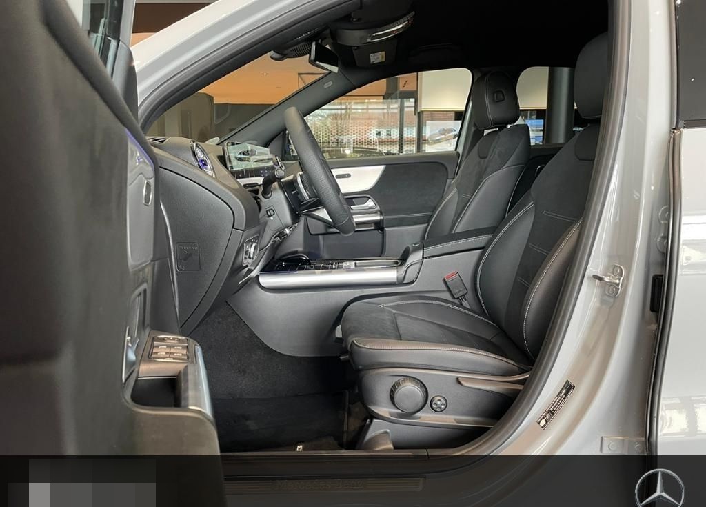 Mercedes-Benz GLA 200 AMG+MULTIBEAM+KEYLESS+360°+TOTWKL+SOUND+ foto 3