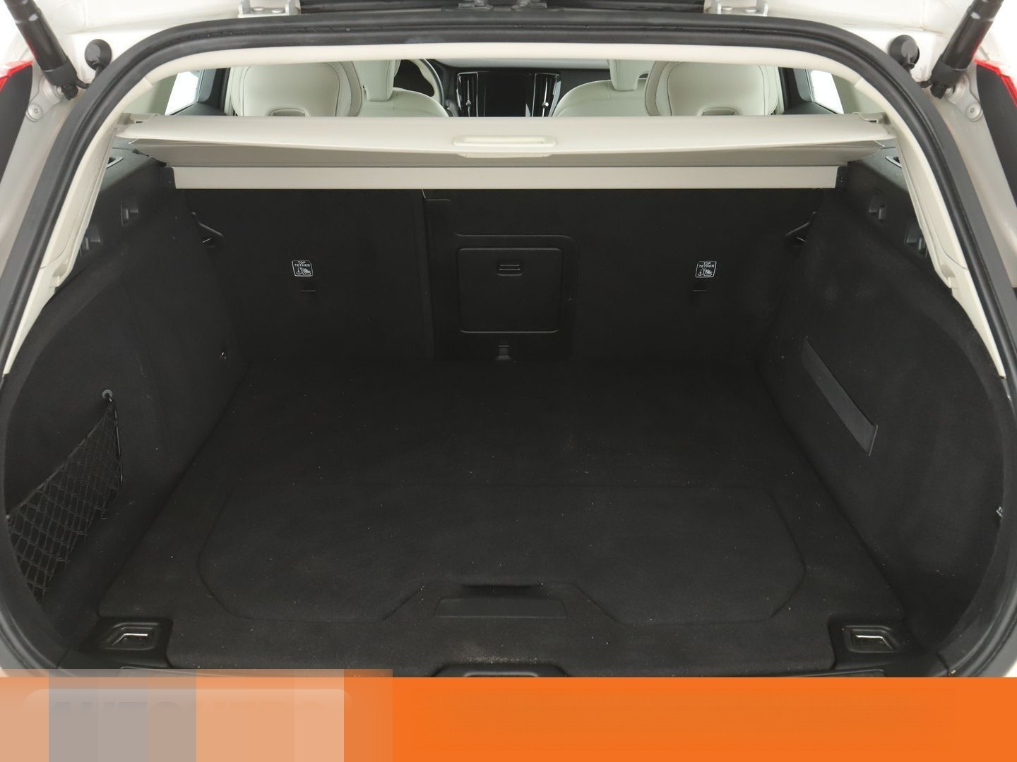 Volvo V60 2.0 D4 Momentum Aut.*NAV*LED*ACC*CAM*PDC*SHZ foto 18