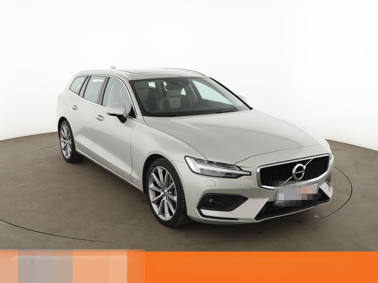 Volvo V60 2.0 D4 Momentum Aut.*NAV*LED*ACC*CAM*PDC*SHZ foto 8