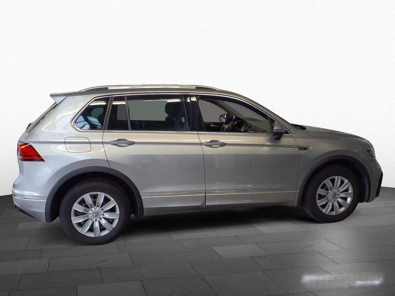 Volkswagen Tiguan R-Line 2.0 TSI DSG 4M Pano 360° AHK HUD L foto 3