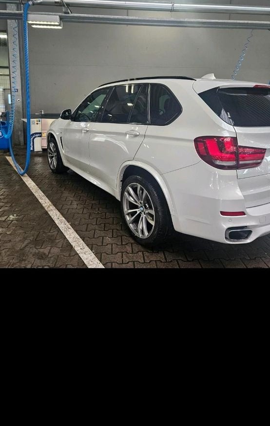 BMW X5 2.0 Liter foto 2