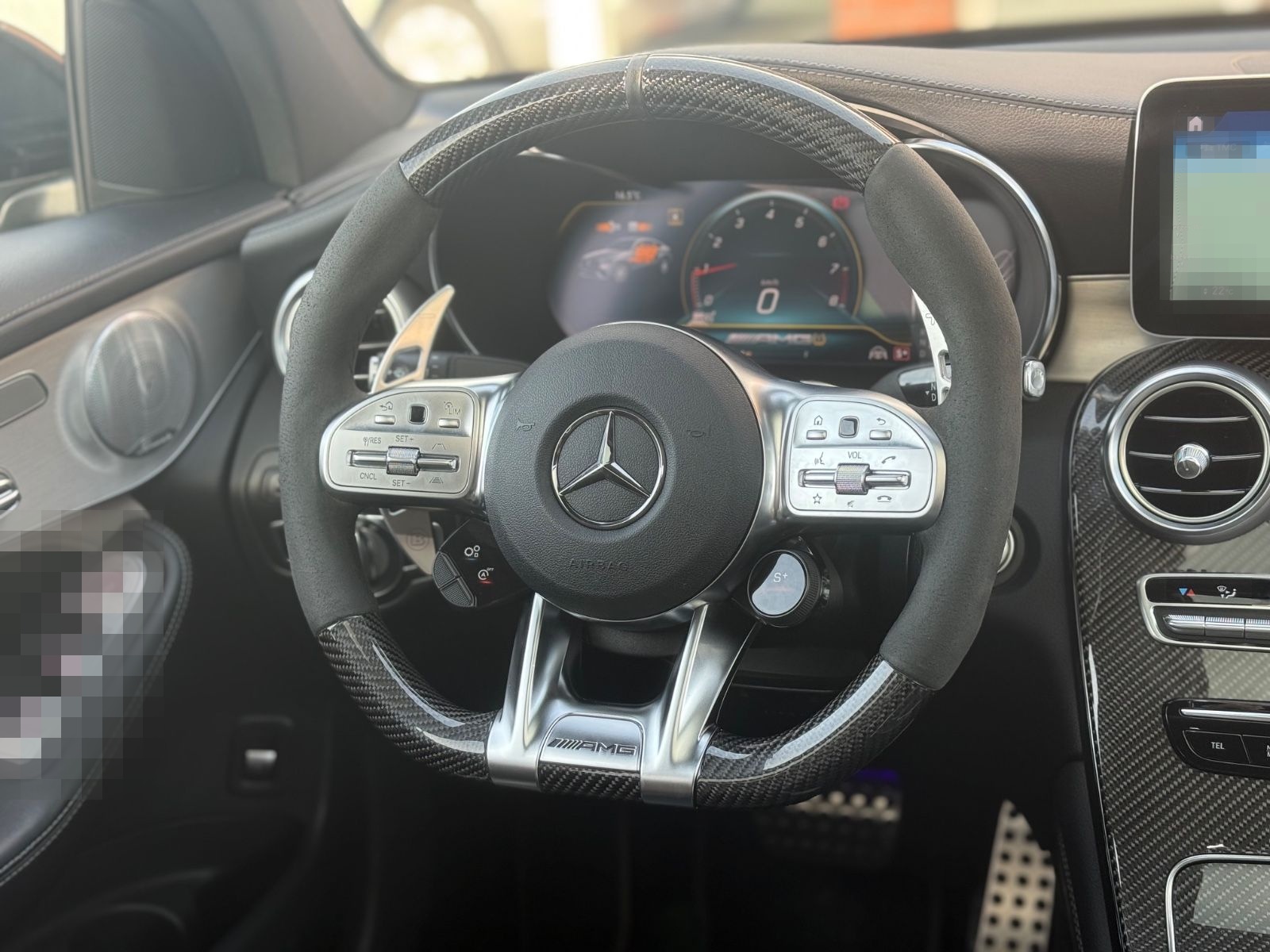 Mercedes-Benz GLC 63 S AMG Coupe BRABUS B40-600 21''/CARBON foto 17